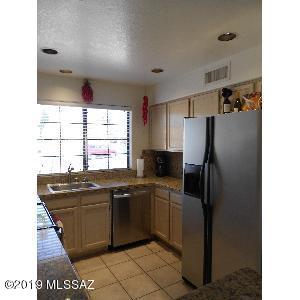 Esperero Vista (1-36) - Residential Lease
