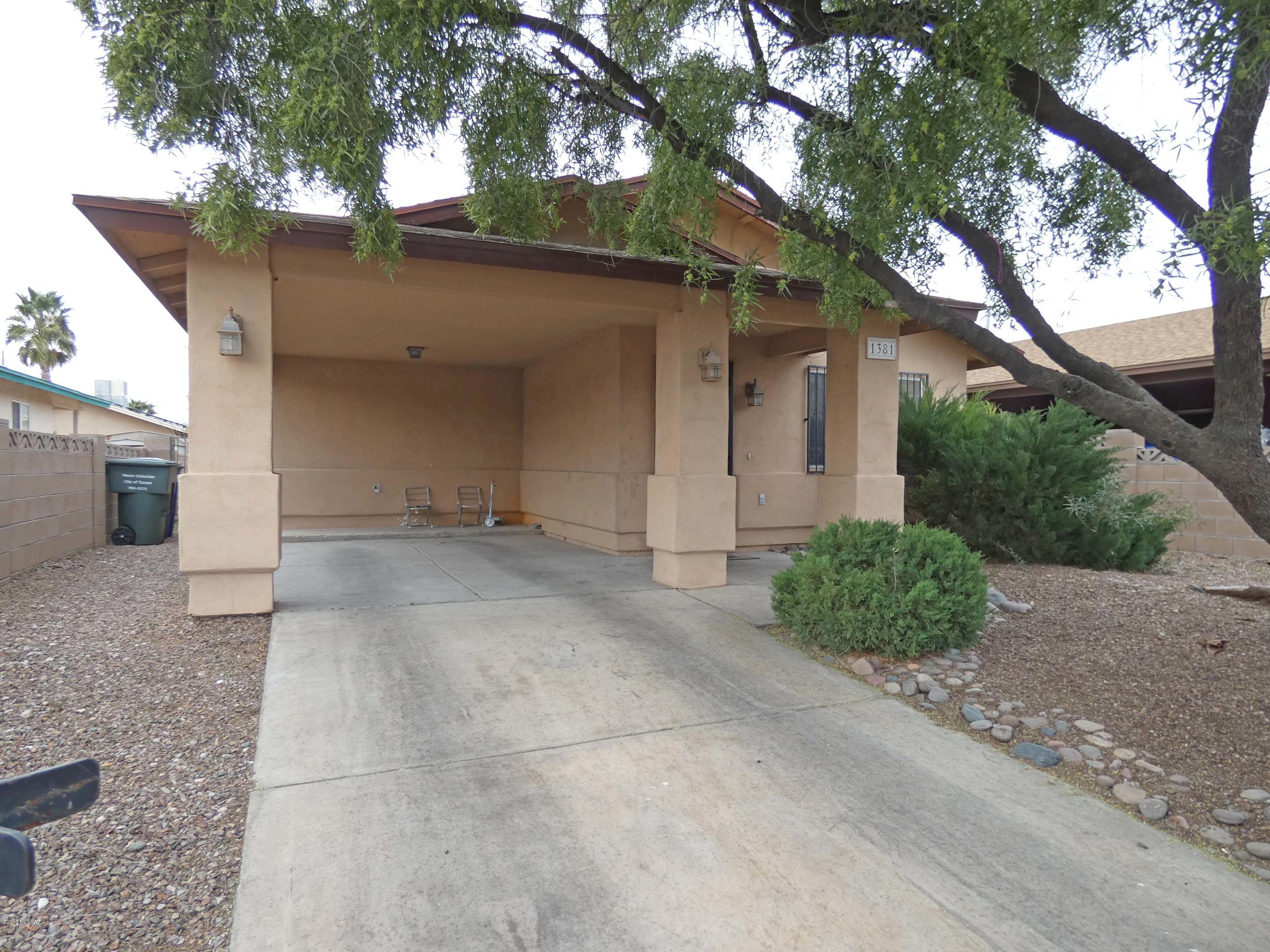 Great home waiting for you to make it your own! Come take a look! You will be happy you did! Roof new in 2016. HVAC & water heater new in 2015. Breakfast bar in kitchen. Large great room. 3 bedrooms and 2 full baths. Walk-in closets in 2 bedrooms. Granite tile floors in kitchen and both bathrooms. Upgraded faucets in kitchen and bathrooms. Dual pane windows. Custom plantation shutters. All appliances included. Awesome front door! Extended flagstone patio in backyard. Block wall around entire yard. Custom rolling wrought iron gate at driveway.  Large storage shed. EZ access to I-10. Close to shopping and restaurants. Half mile to bus stop.