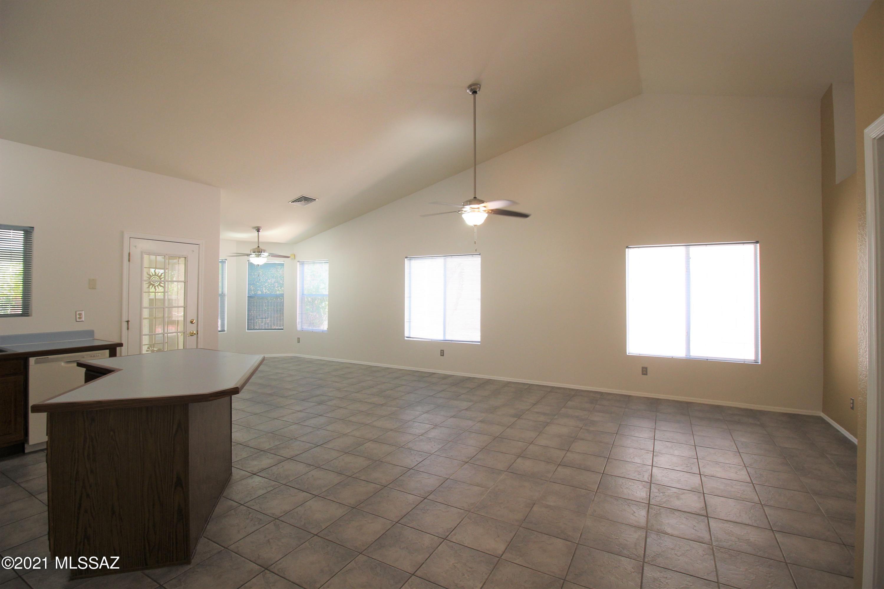 Canada Heights(1-68) - Residential Lease