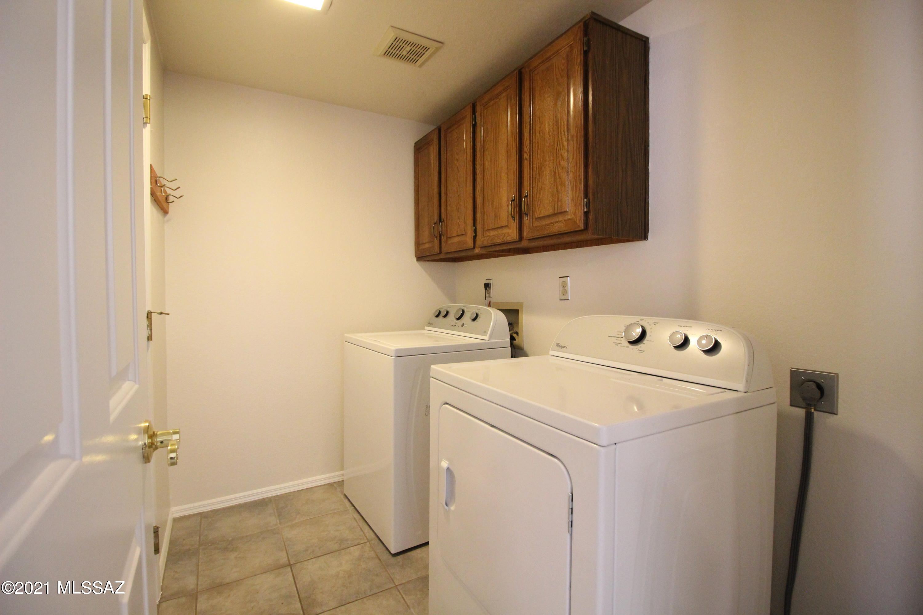 Canada Heights(1-68) - Residential Lease