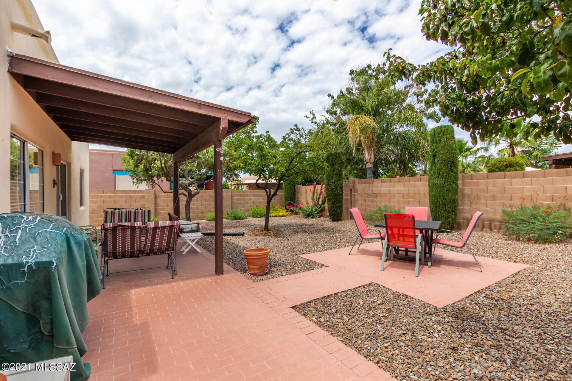 Villages Of La Canada (The) - Residential