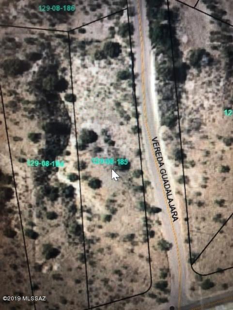 Great opportunity to build your dream custom built home on this 1.48 acres of land in the east side of Rio Rico. Enjoy the beautiful mountain views!