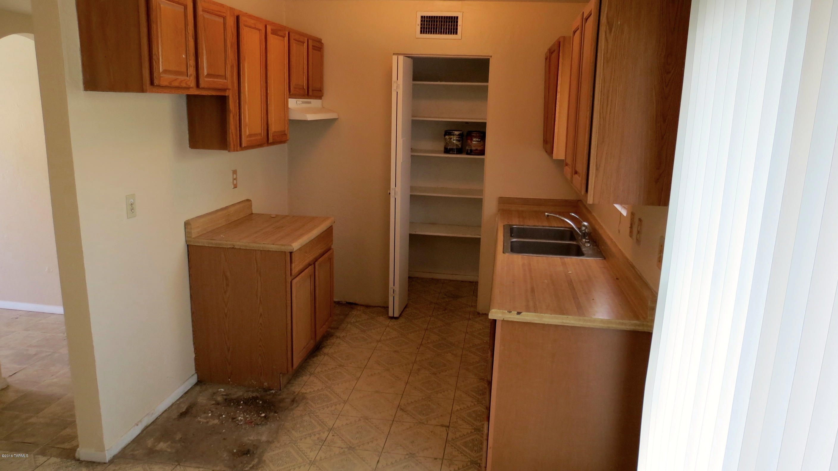 Bronx Park - Residential Income