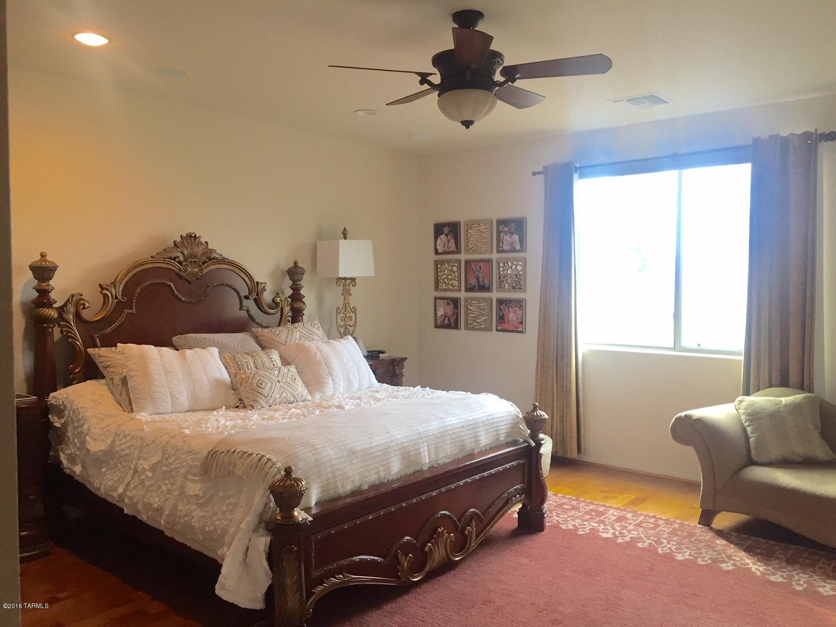 River Walk (1-140) - Residential