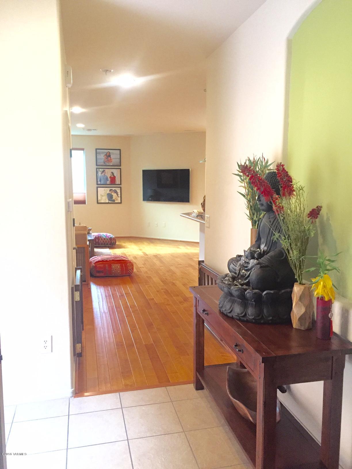 River Walk (1-140) - Residential