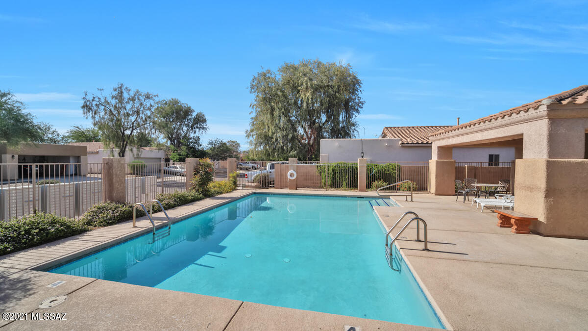 Riverside Crossing (1-133) - Residential Lease