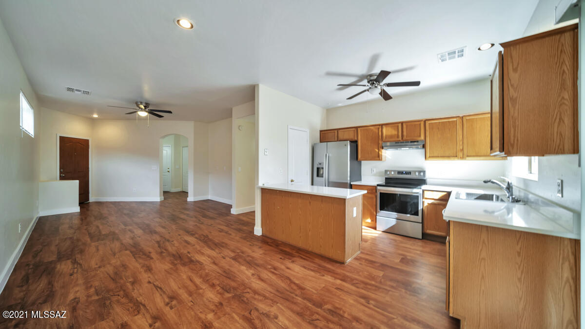 Riverside Crossing (1-133) - Residential Lease