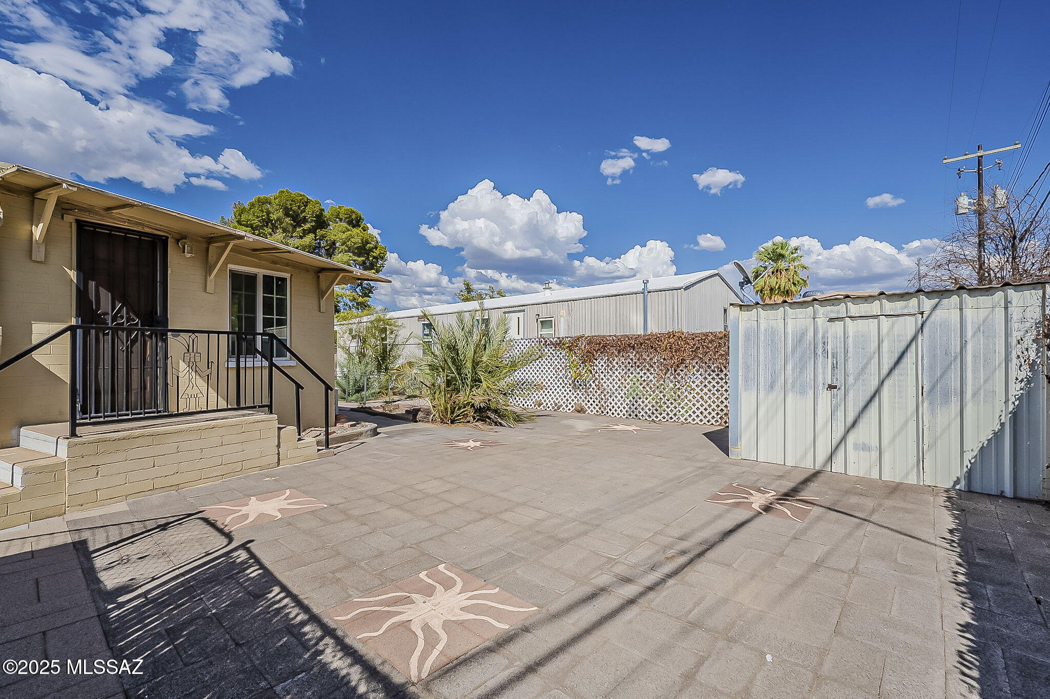 Riverside Gardens - Residential