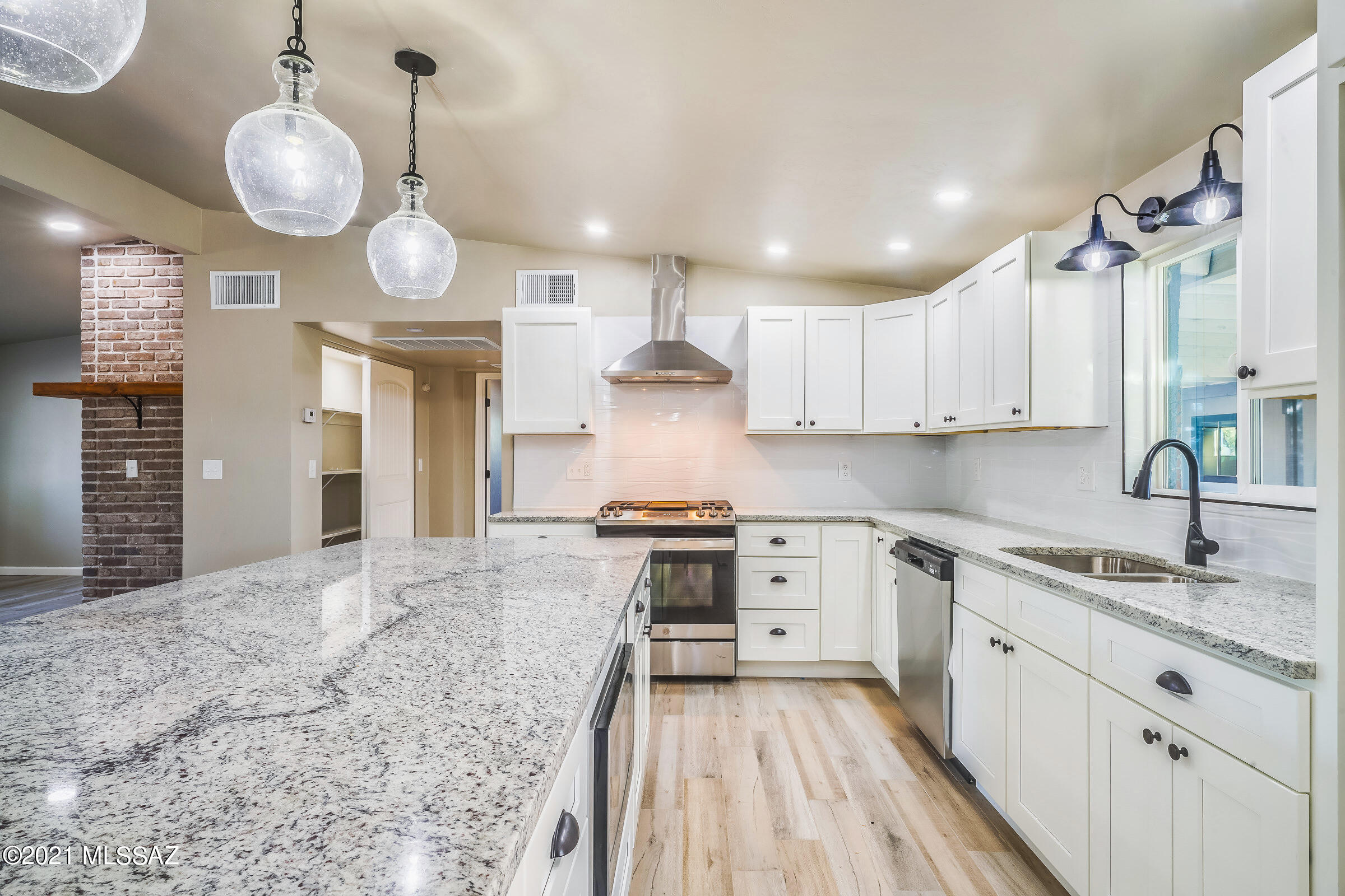 Pantano Ridge Estates - Residential