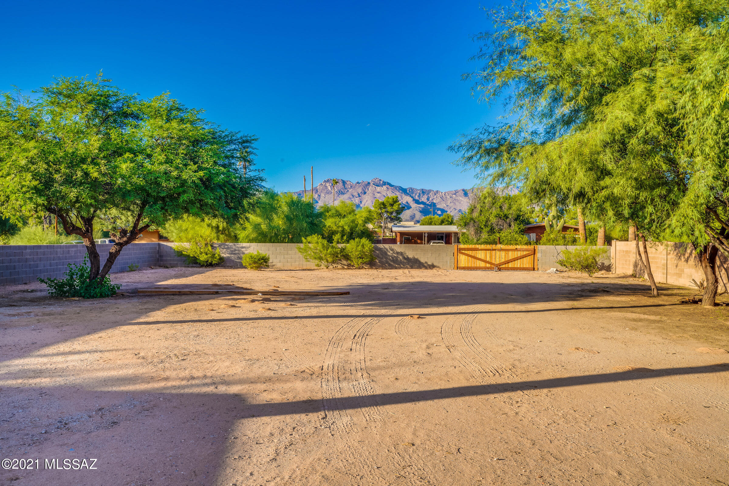 Pantano Ridge Estates - Residential