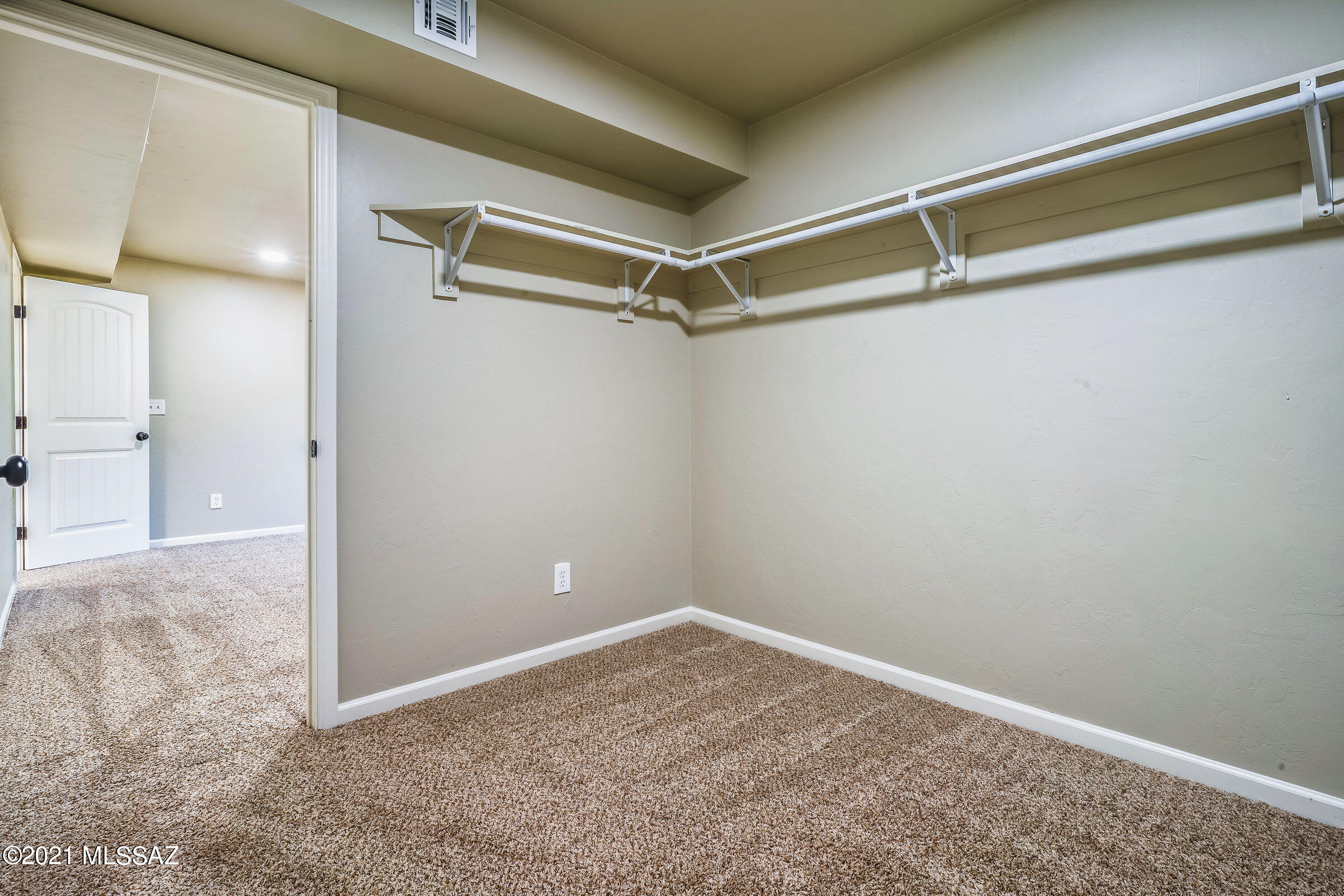 Pantano Ridge Estates - Residential