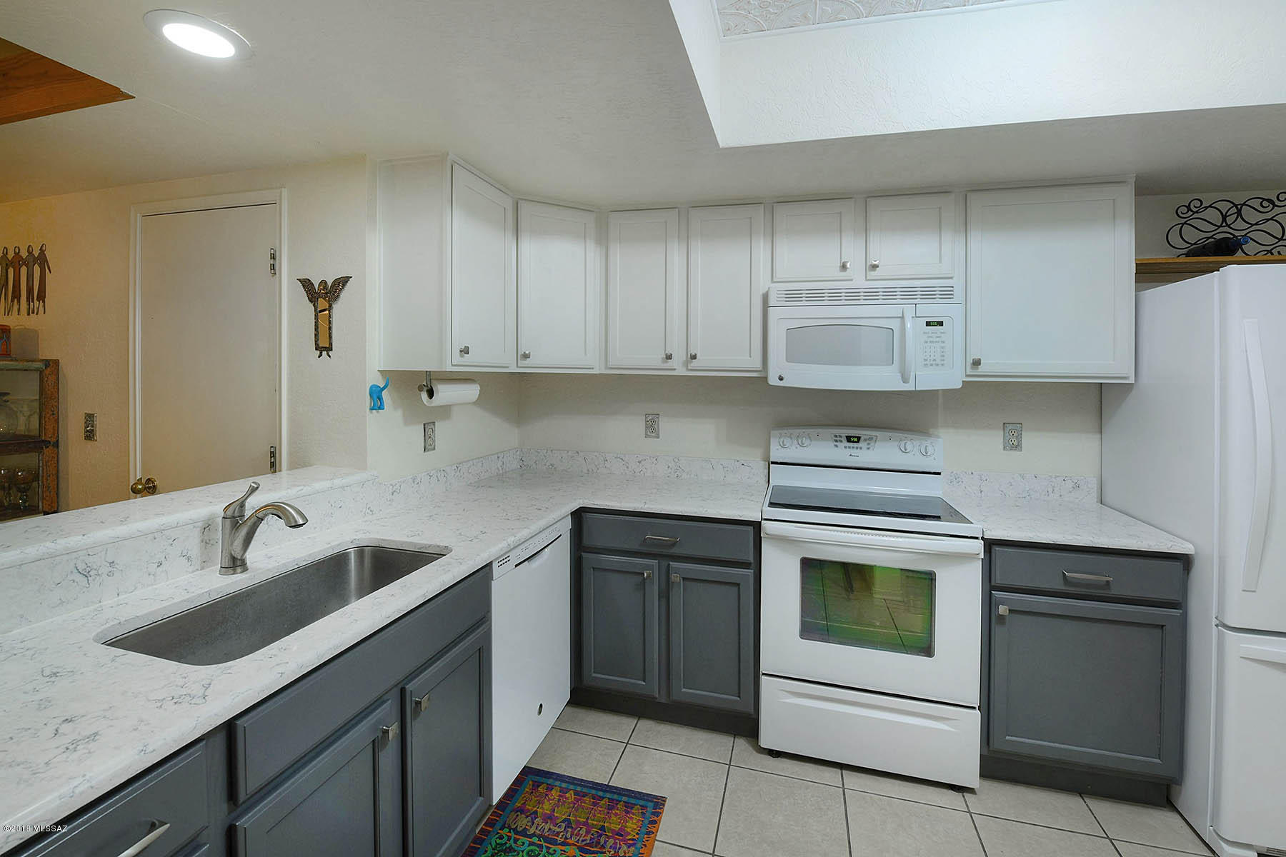 River Grove Condos. - Residential