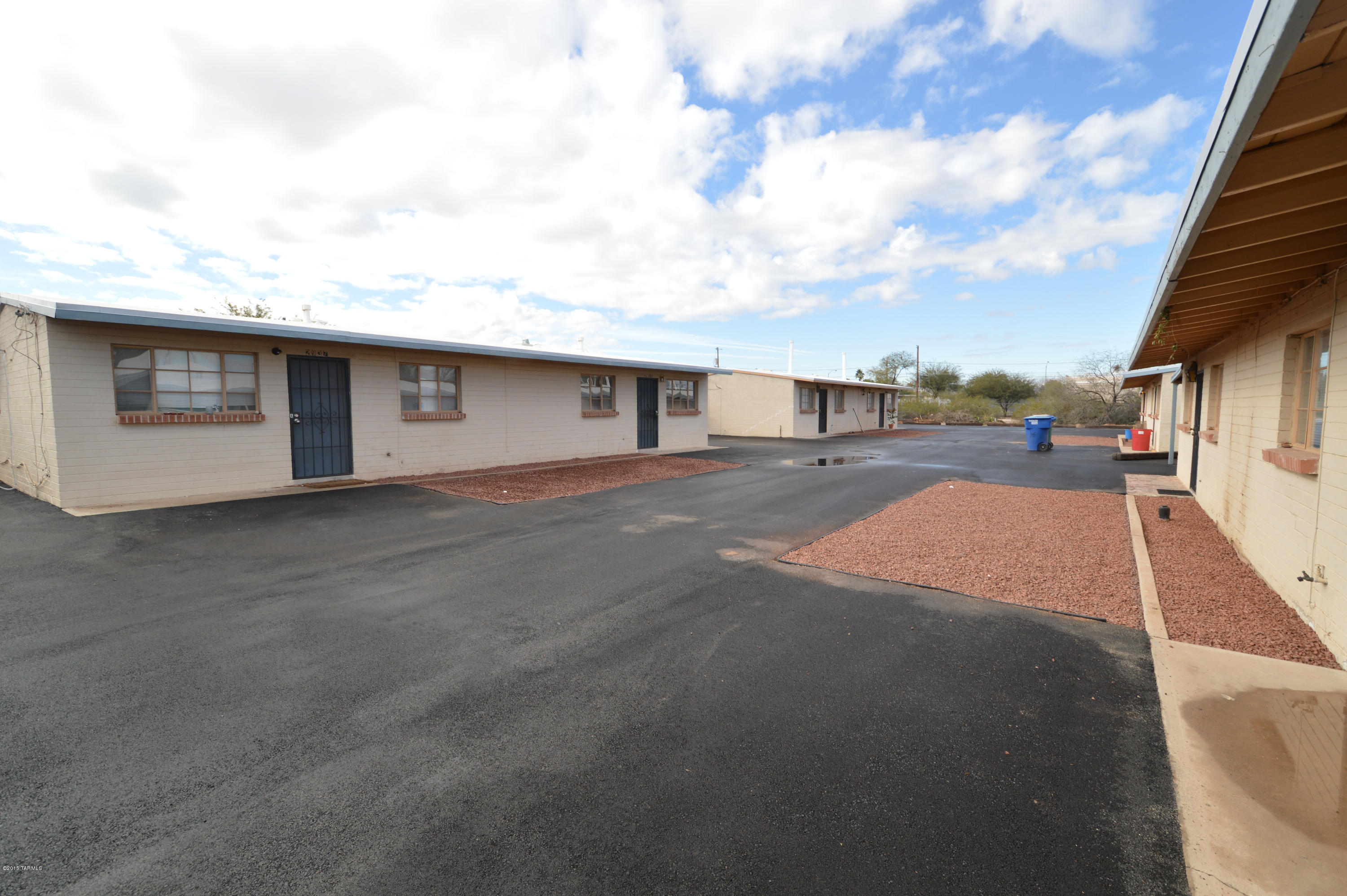 Granada Park - Residential Lease