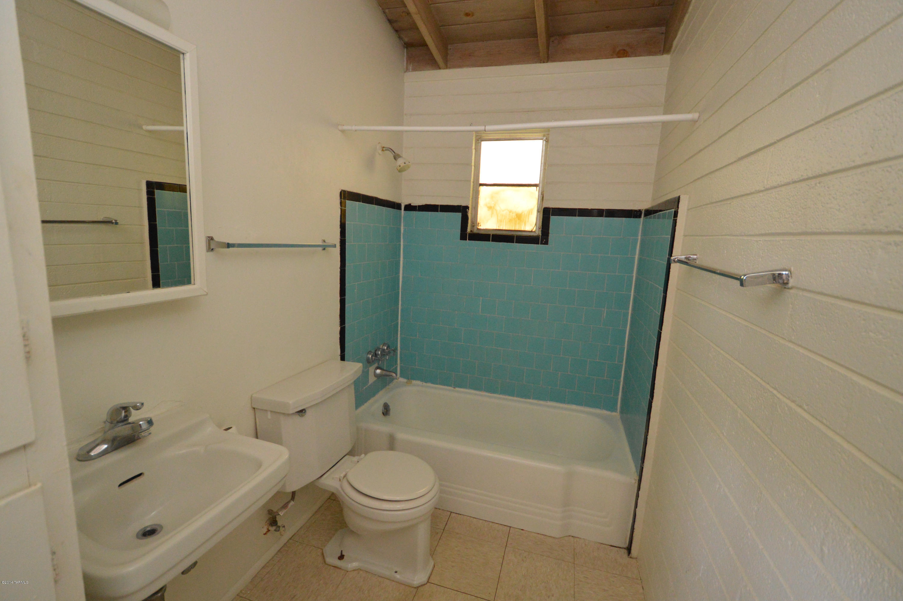 Granada Park - Residential Lease