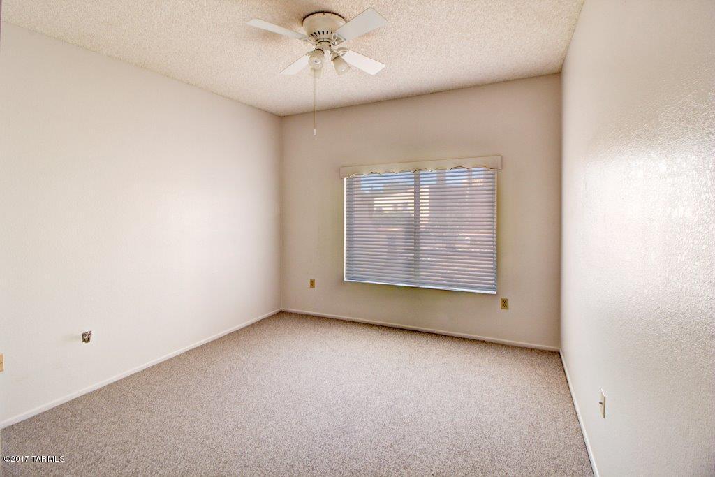 Green Valley Dsrt Hlls 2 Resub - Residential