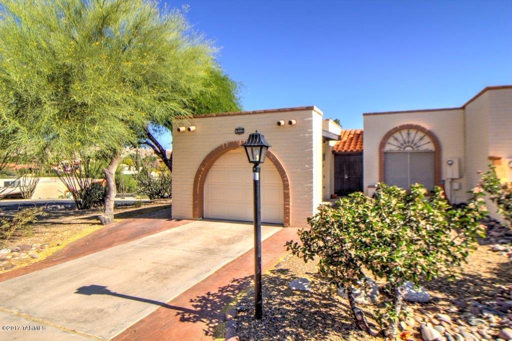 Green Valley Dsrt Hlls 2 Resub - Residential