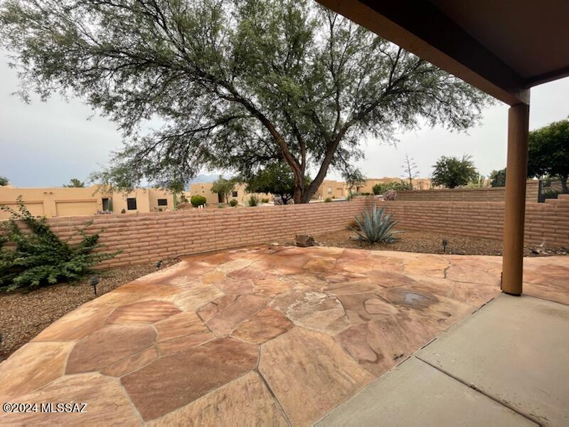 Roadhaven Resort Inc. - Residential Lease