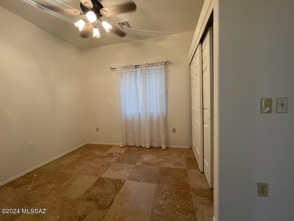 Roadhaven Resort Inc. - Residential Lease