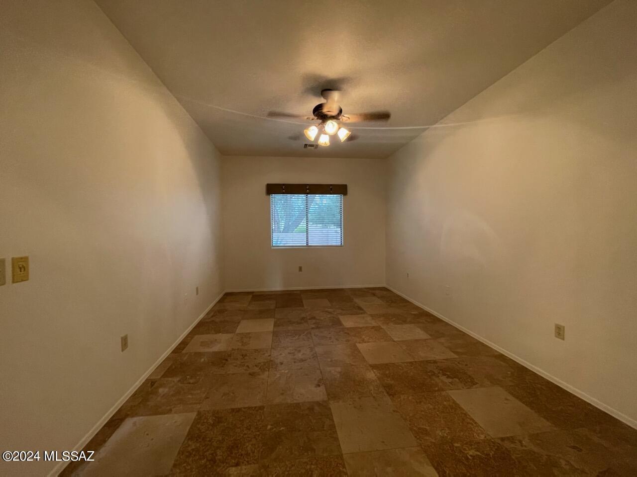 Roadhaven Resort Inc. - Residential Lease