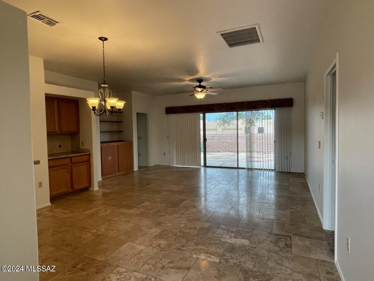 Roadhaven Resort Inc. - Residential Lease