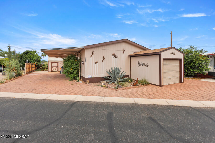 Tucson Estates (193-402) - Residential