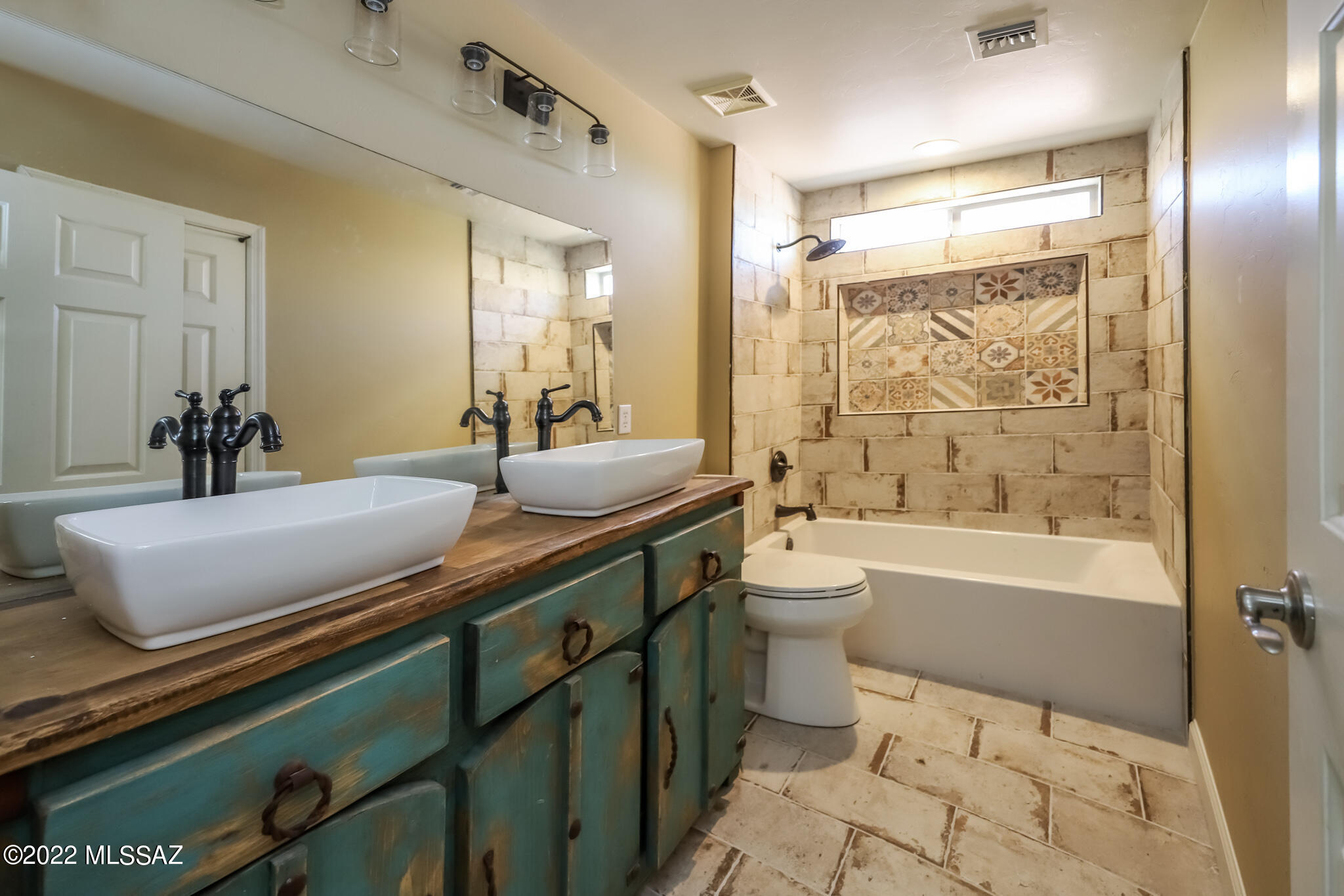 Rancho Del Lago (B37-38) - Residential