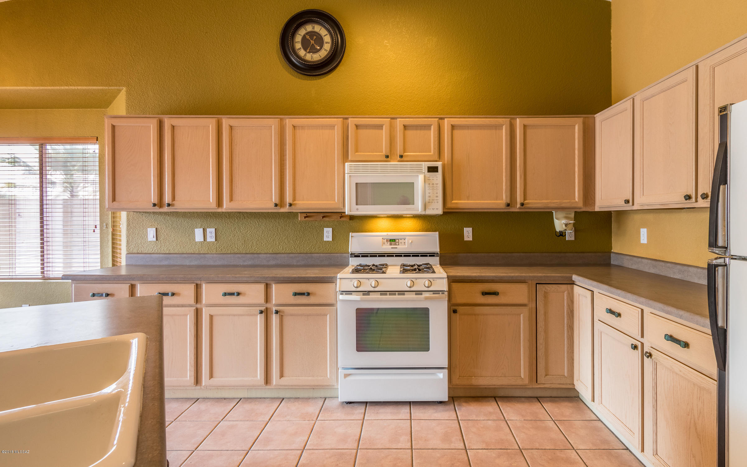 Hacienda Del Oro (1-879) - Residential