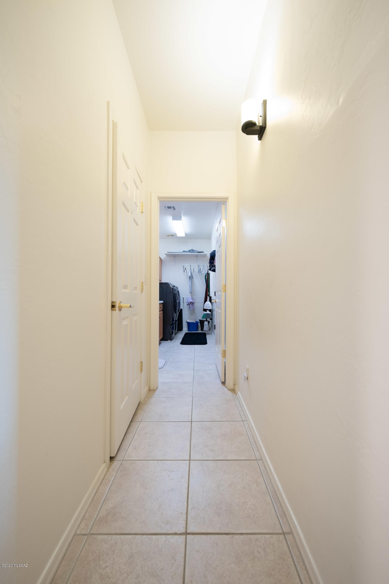 Shadows @ Sabino (1-103) - Residential