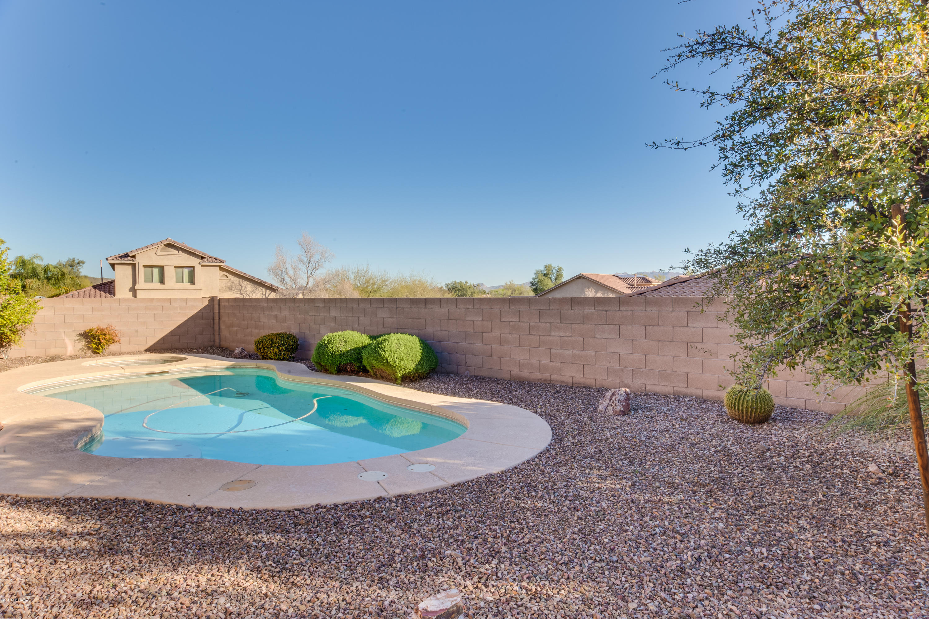 Continental Reserve Blk. 14 (1-82) - Residential