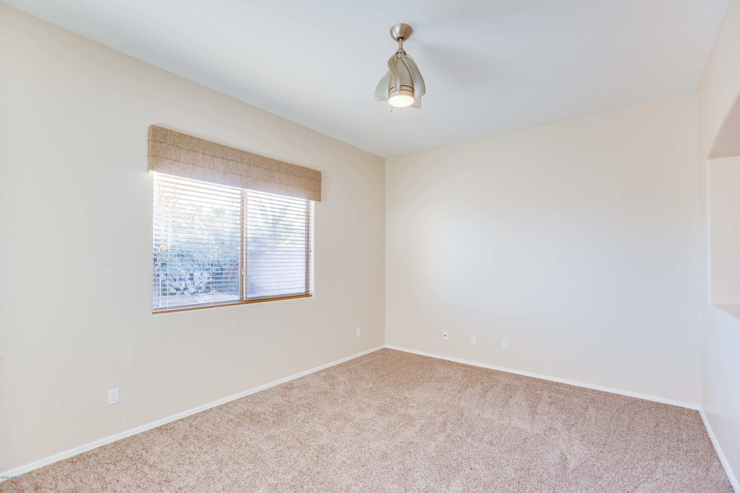 Continental Reserve Blk. 14 (1-82) - Residential