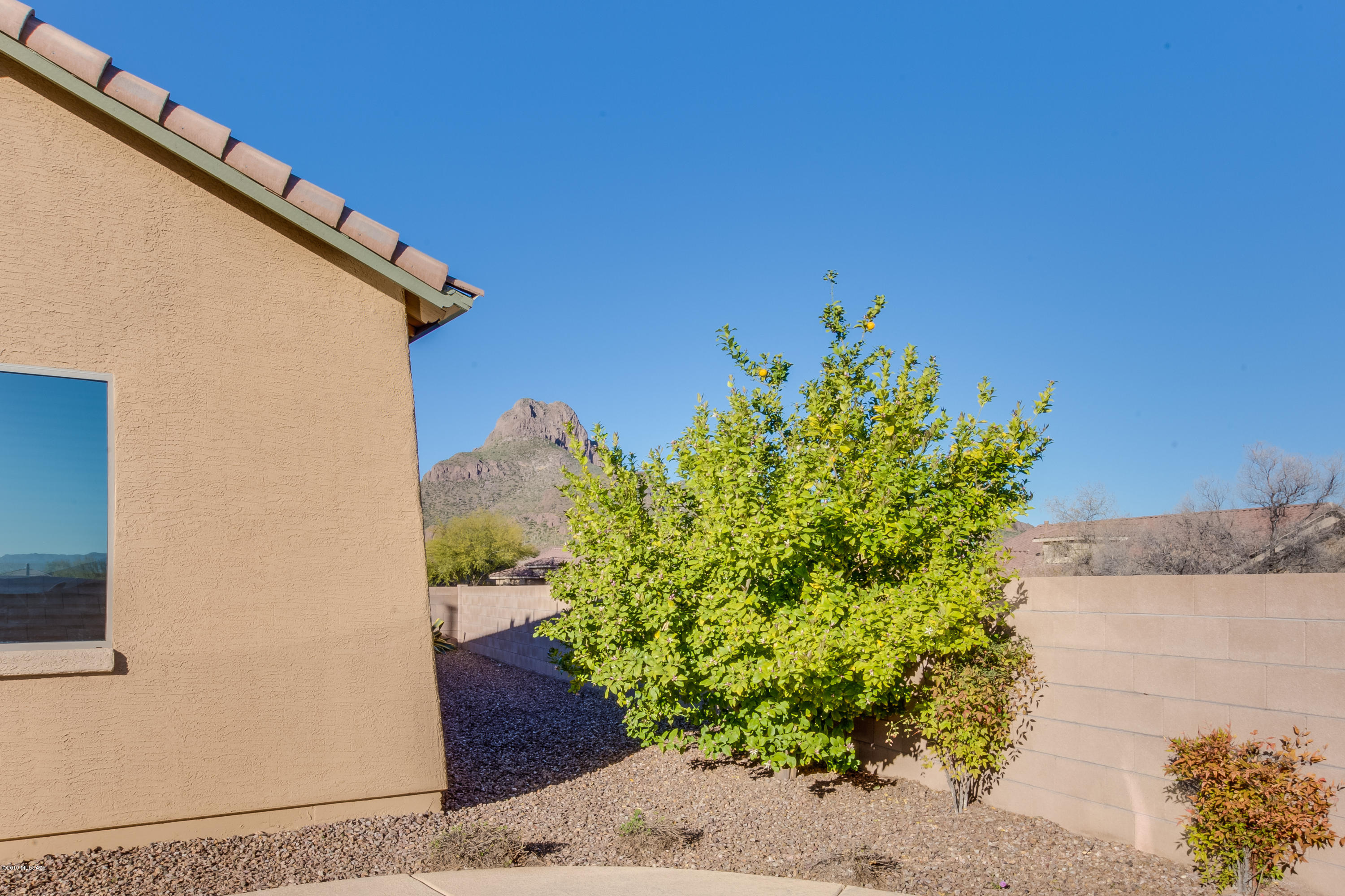 Continental Reserve Blk. 14 (1-82) - Residential
