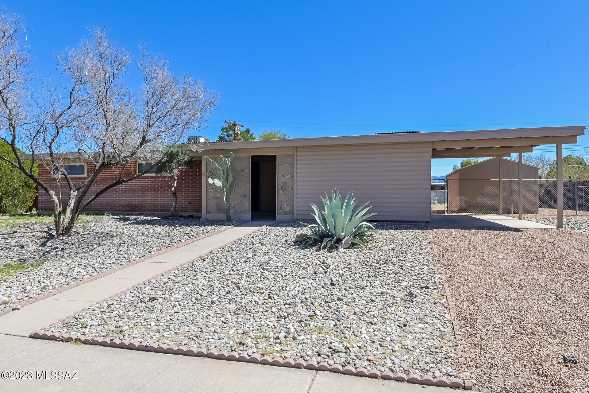 Manana Grande - Residential Lease
