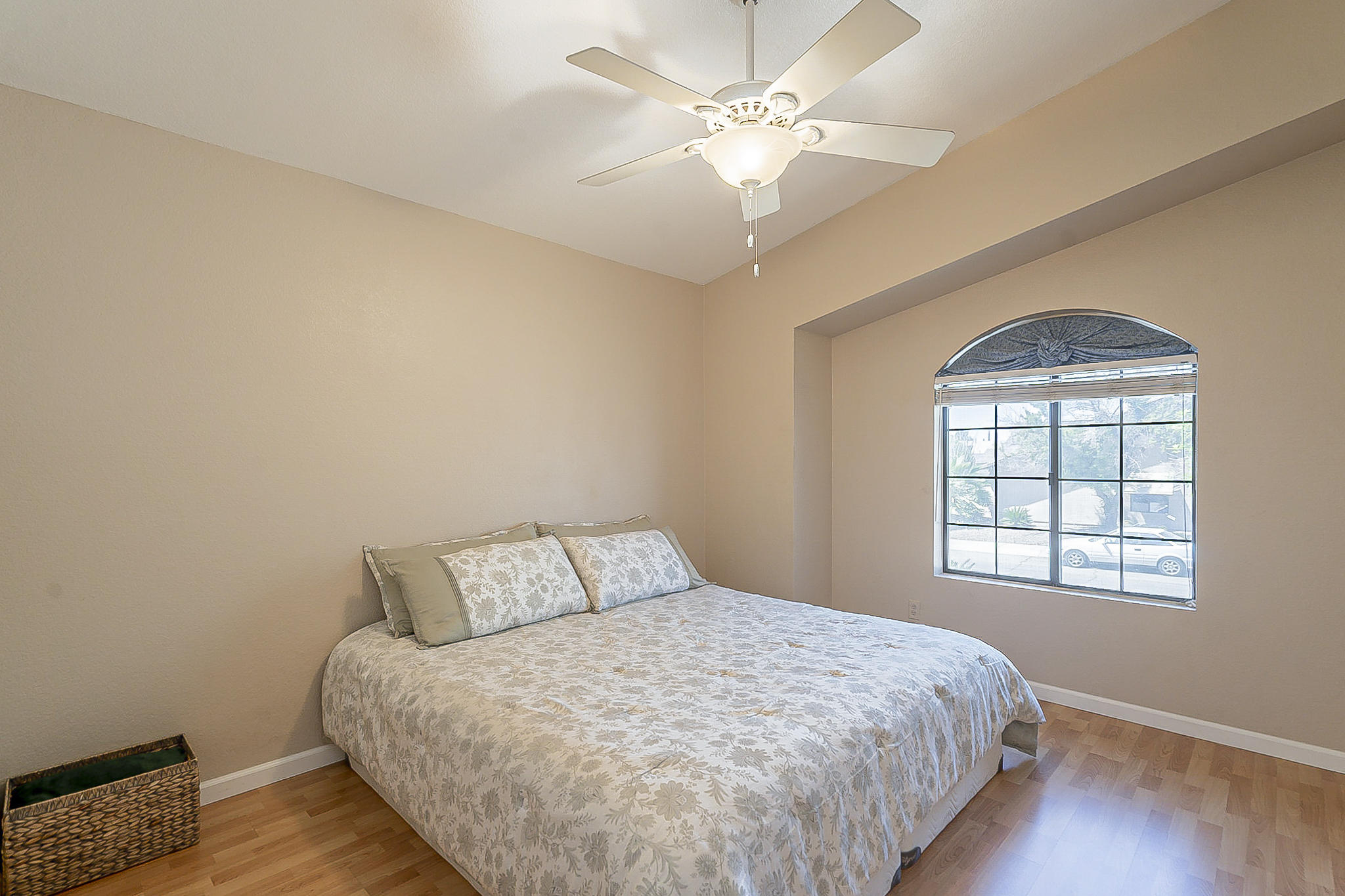 Linda Vista Terrace(1-102) - Residential