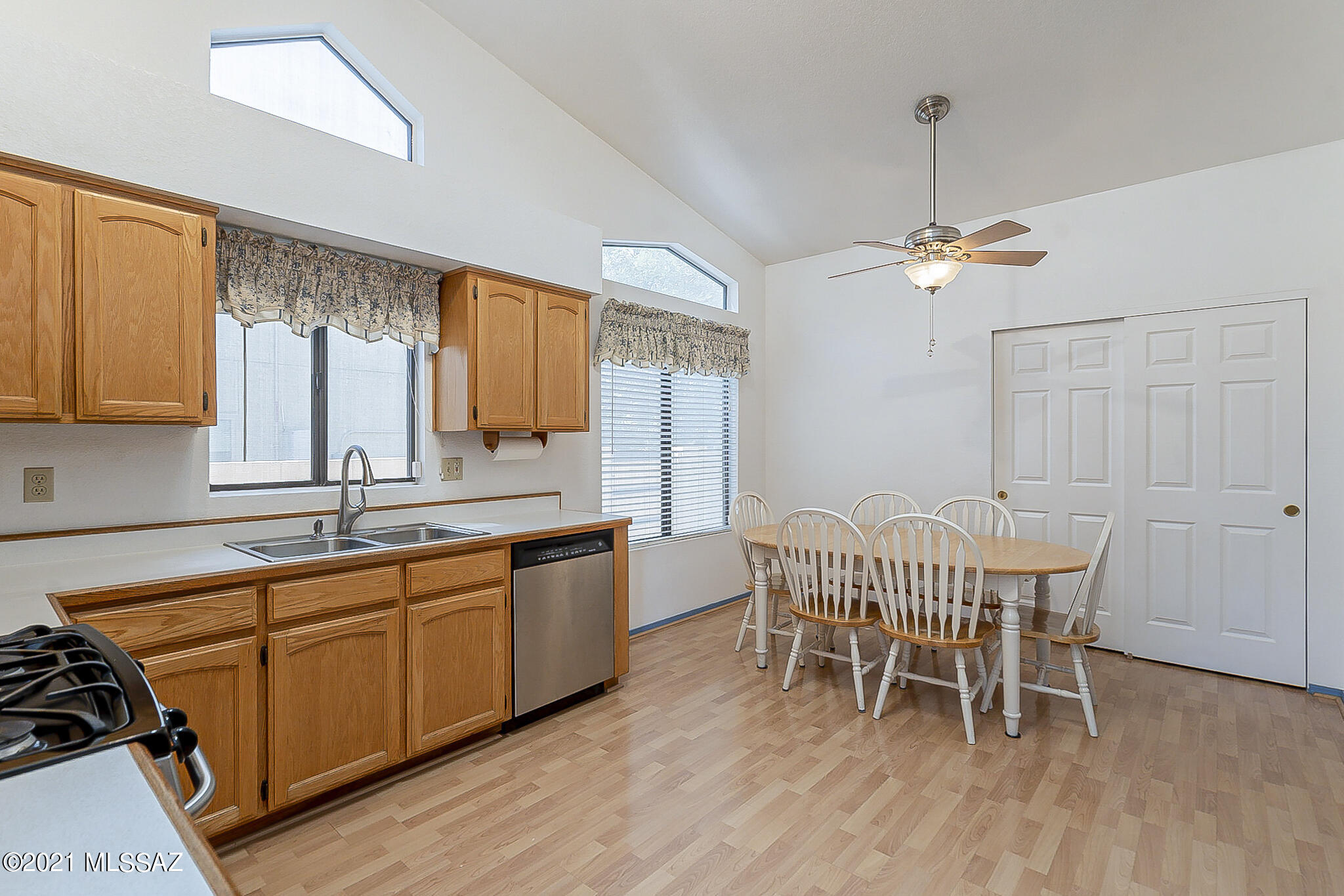 Linda Vista Terrace(1-102) - Residential