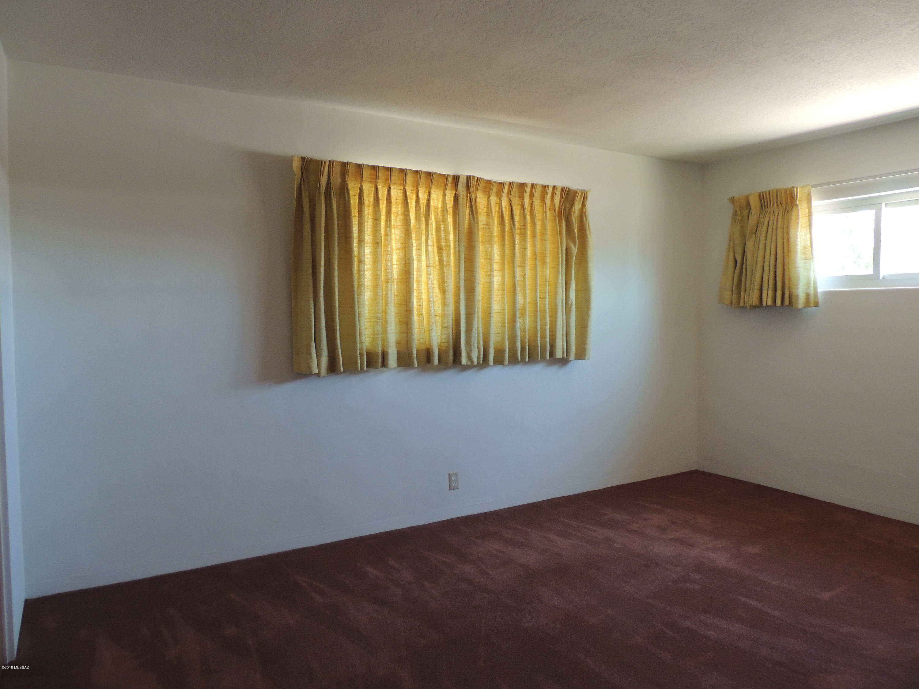 Casa Loma Estates - Residential