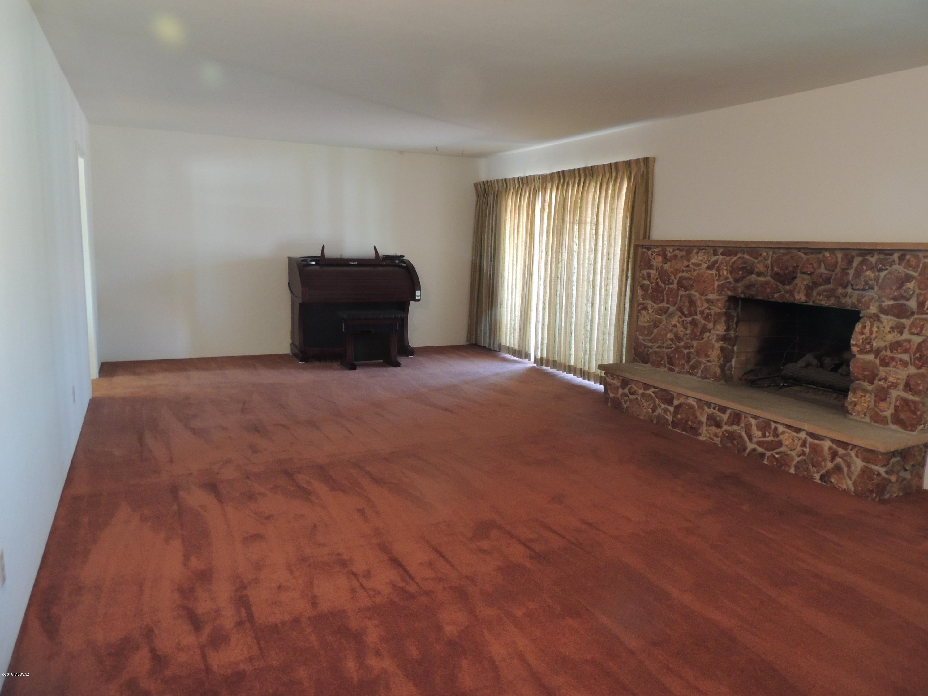 Casa Loma Estates - Residential
