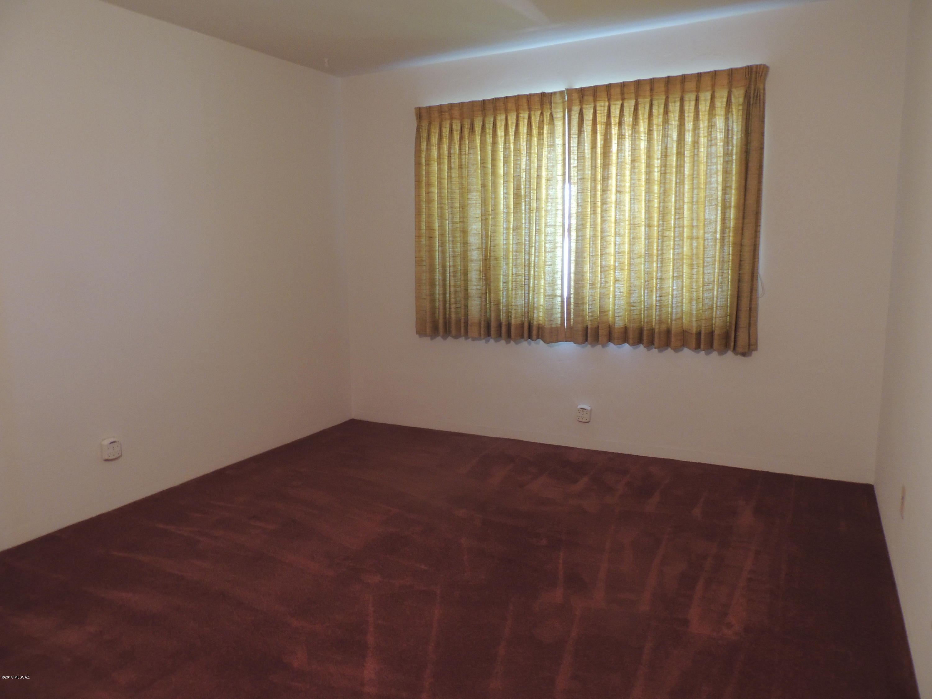 Casa Loma Estates - Residential