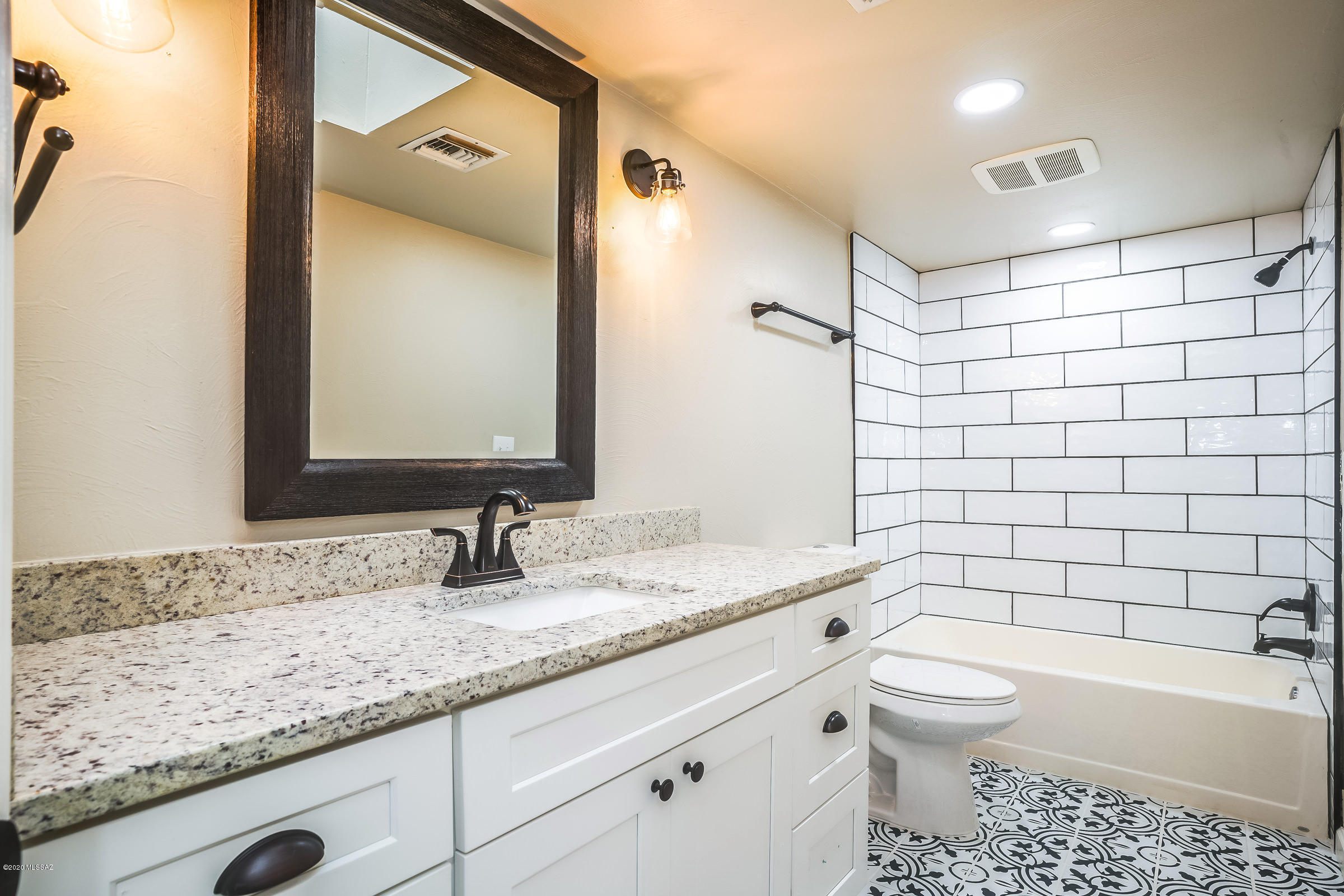 Bear Canyon Hills - Residential