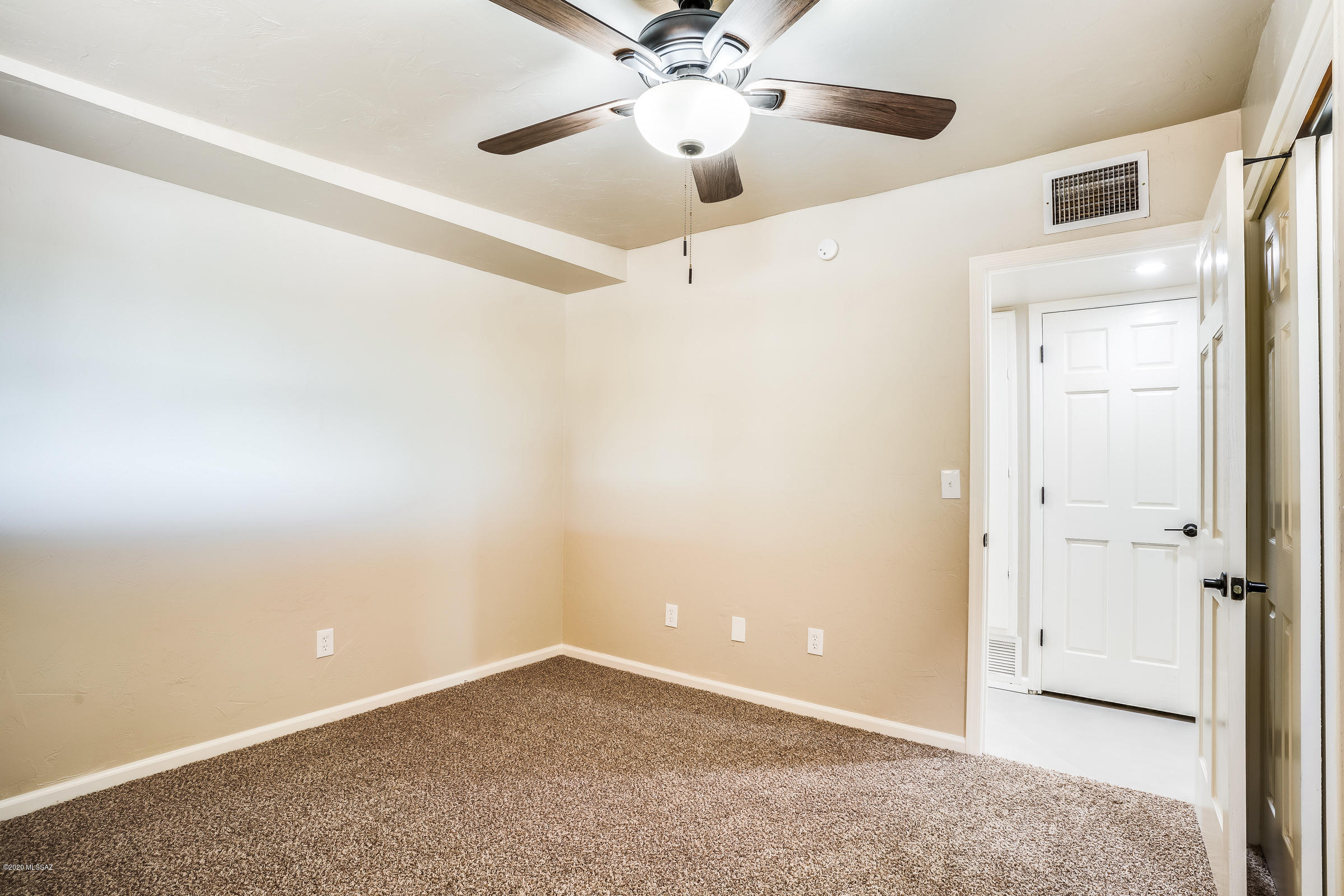 Bear Canyon Hills - Residential