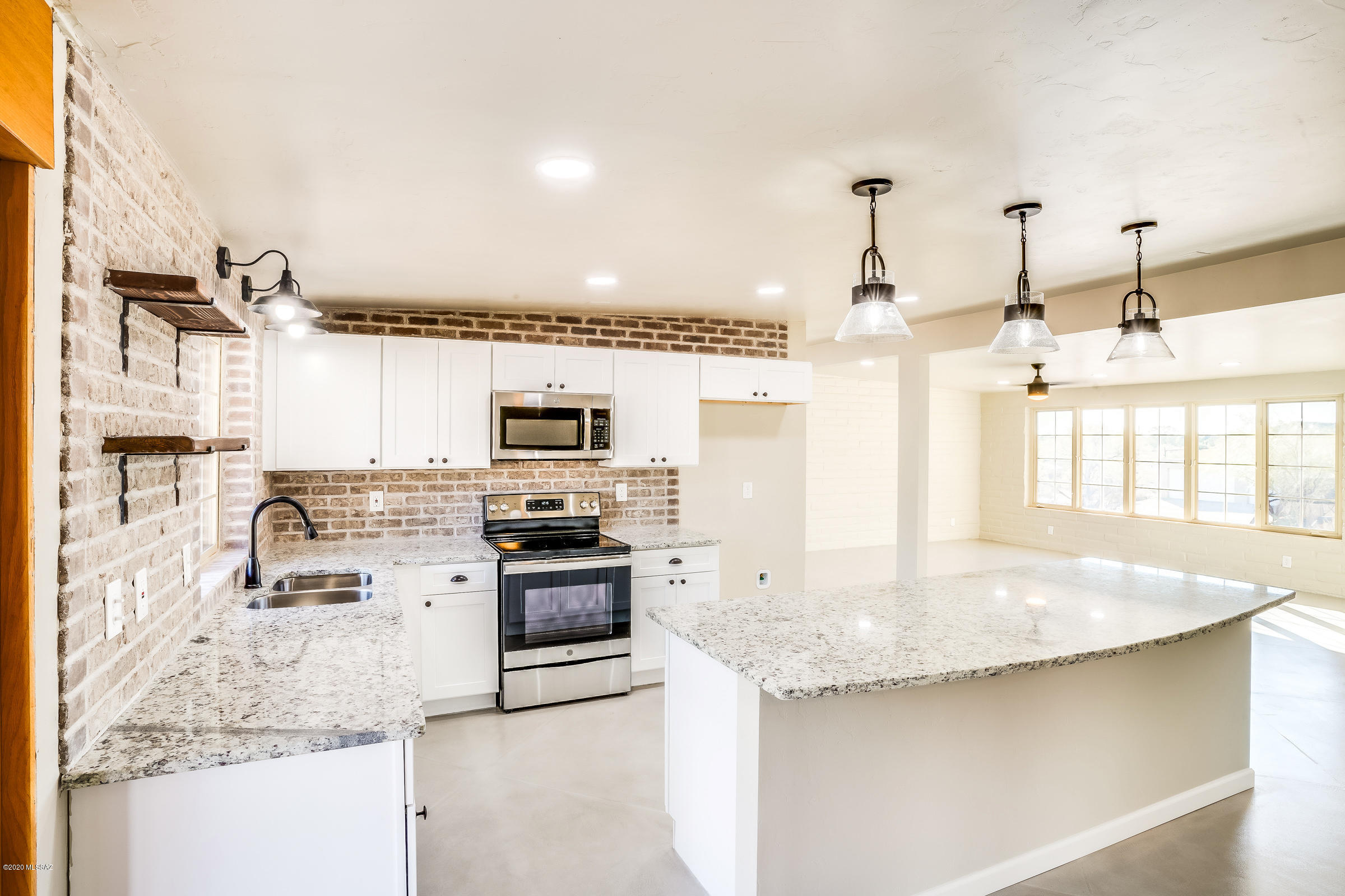 Bear Canyon Hills - Residential