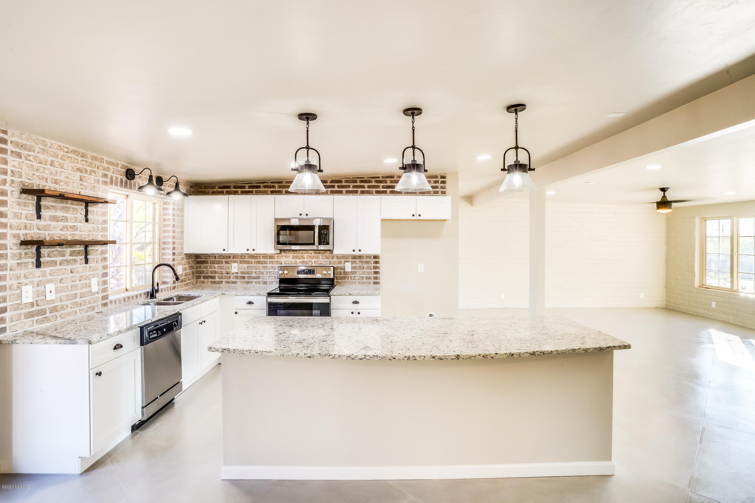 Bear Canyon Hills - Residential