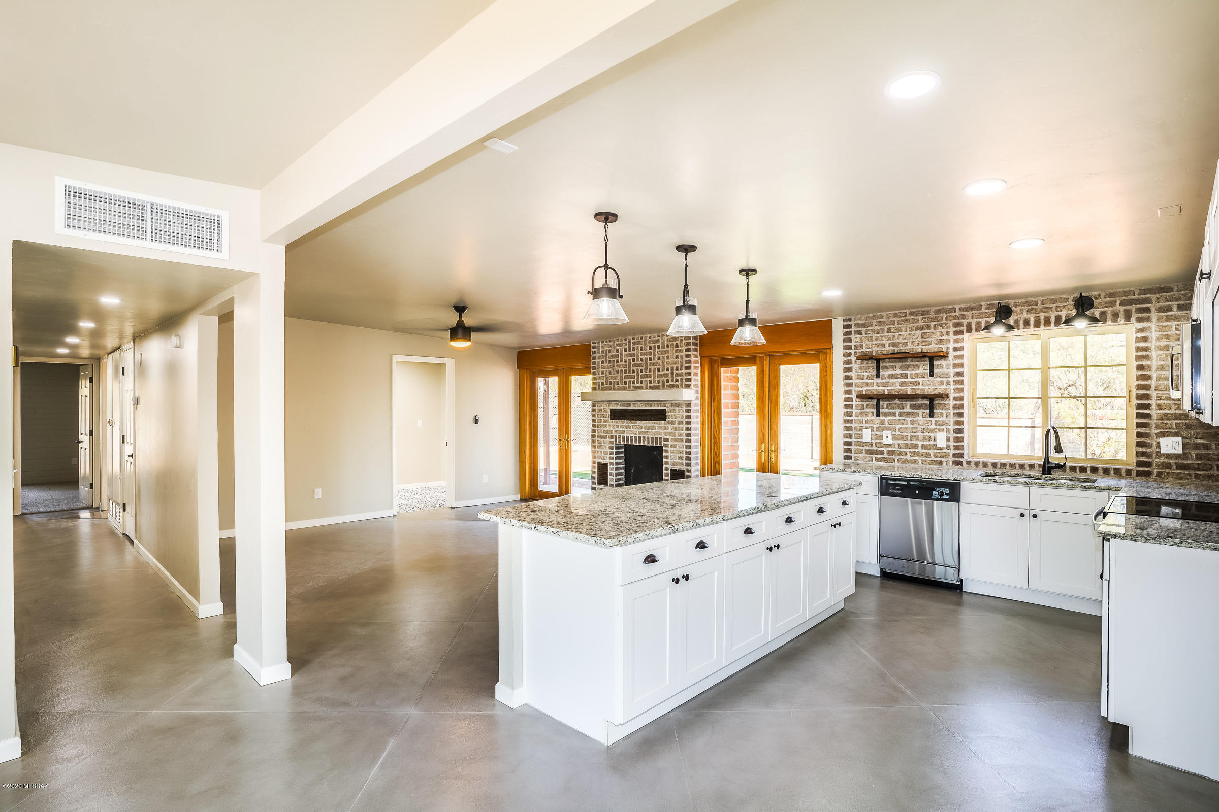 Bear Canyon Hills - Residential