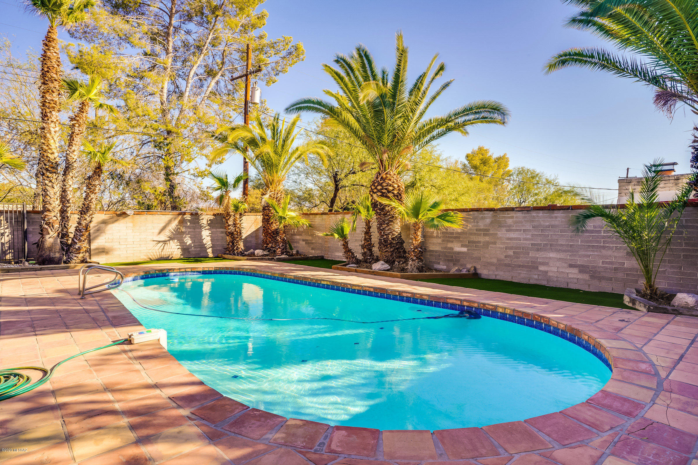 Bear Canyon Hills - Residential