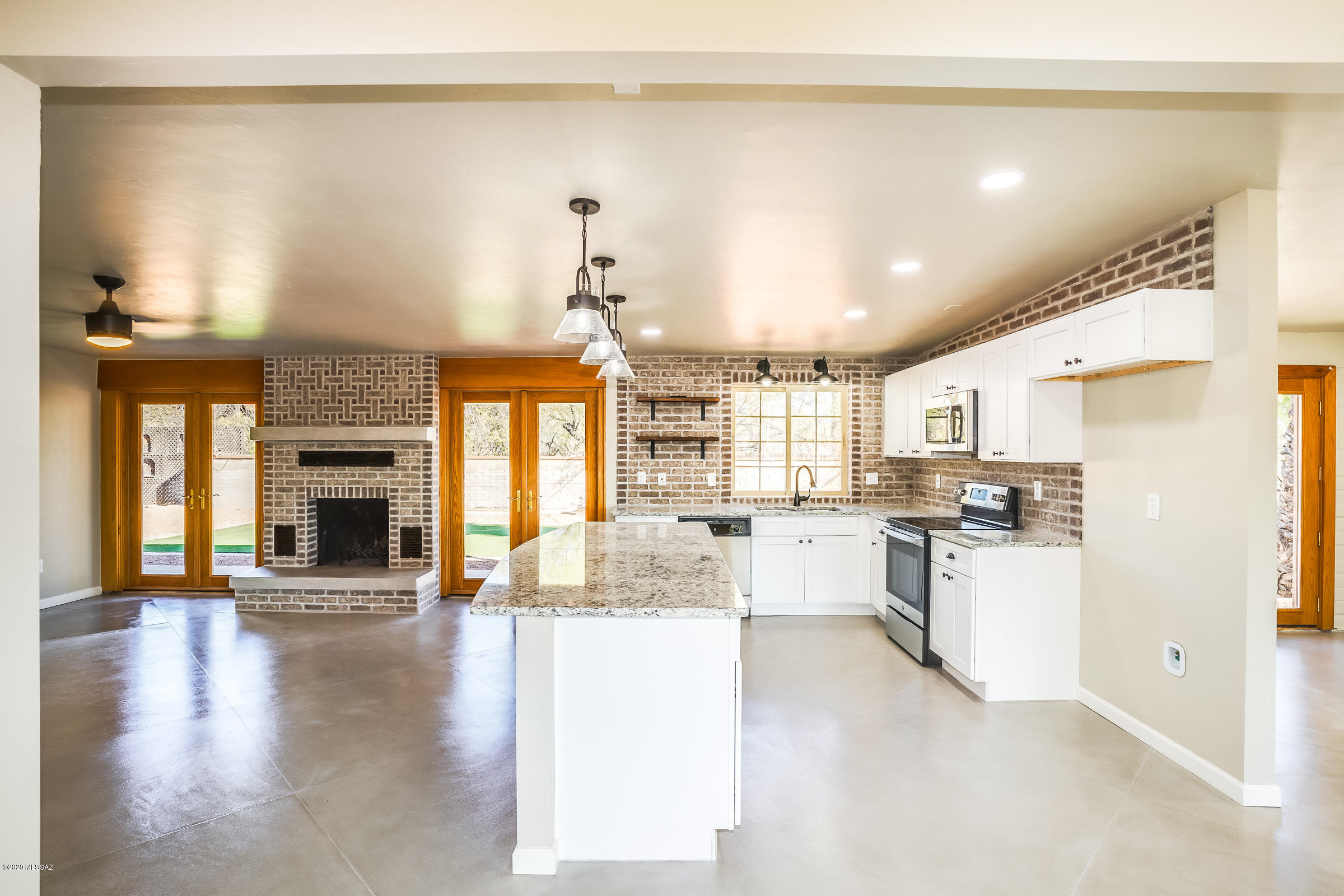 Bear Canyon Hills - Residential