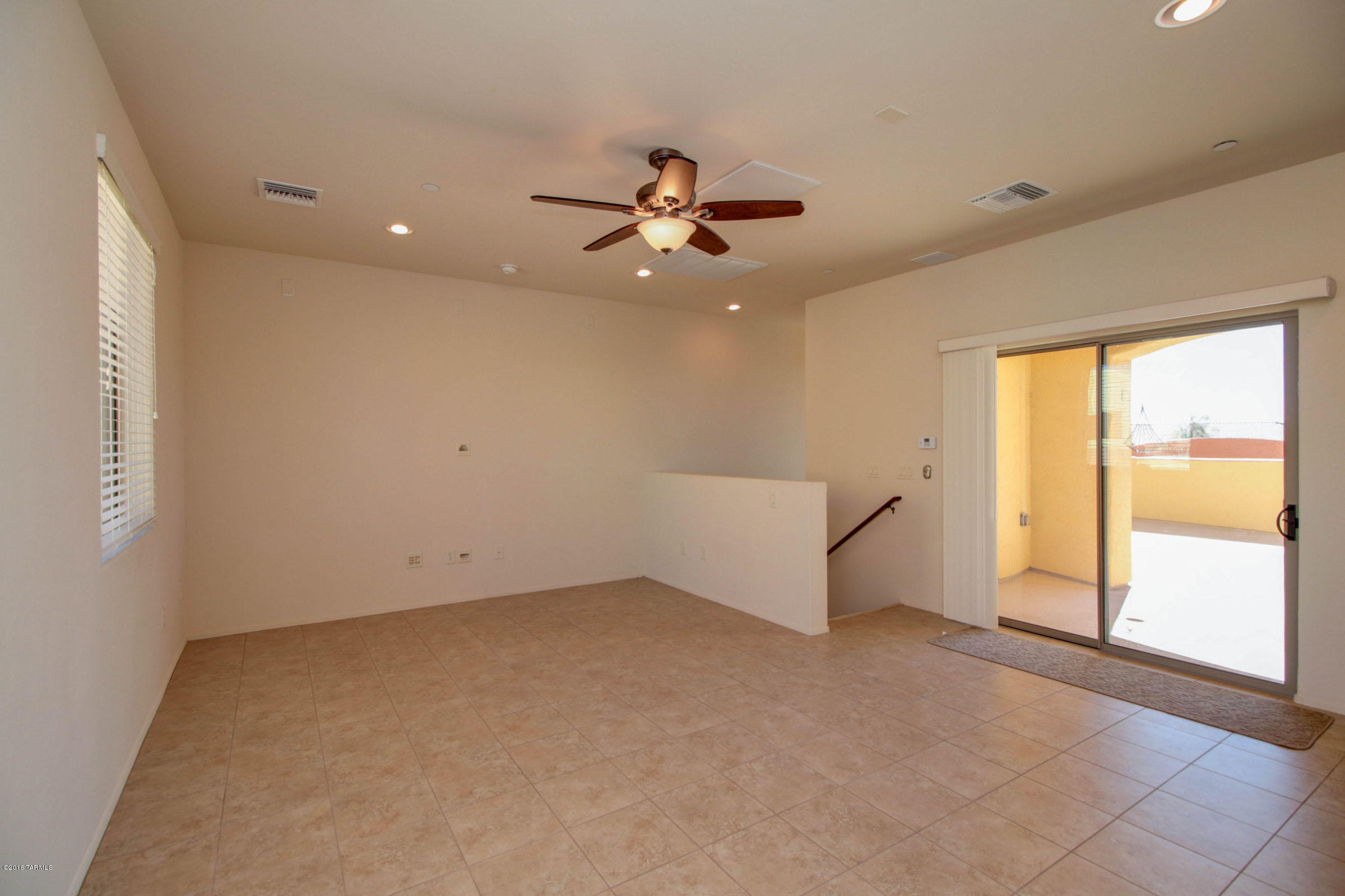River Walk (1-140) - Residential Lease