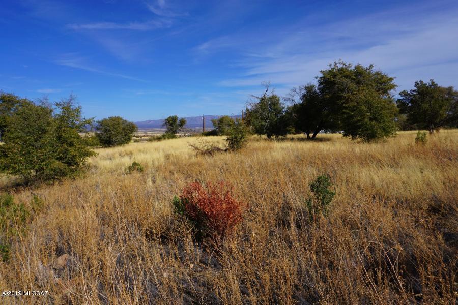 5.56AC located at the base of our MAJESTIC HUACHUCA MOUNTAINS in Ash Canyon! Perfect building site for your dream home Offering
AMAZING 360* Views. Extraordinarily Beautiful location that is Serene and Peaceful. Enjoy many species of WILDLIFE, HIKING, BIRDING & NATURE! Power water
and septic on the property.