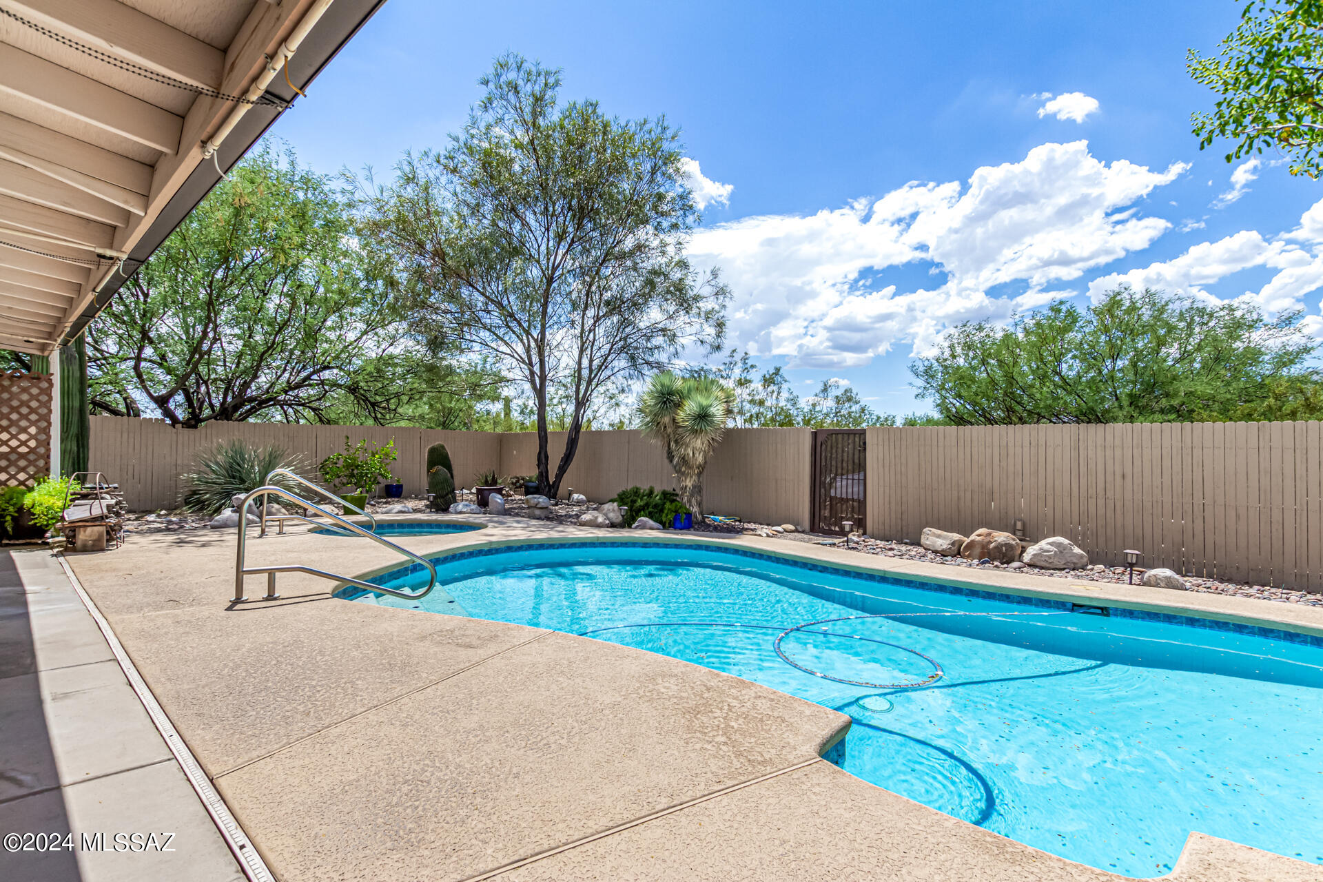 Catalina Highlands  (36-74) - Residential