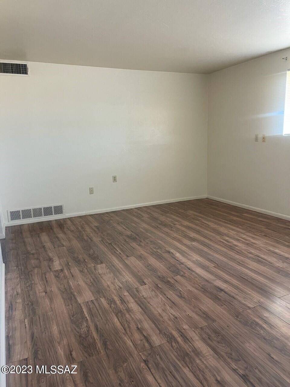 Unsubdivided - Residential Lease