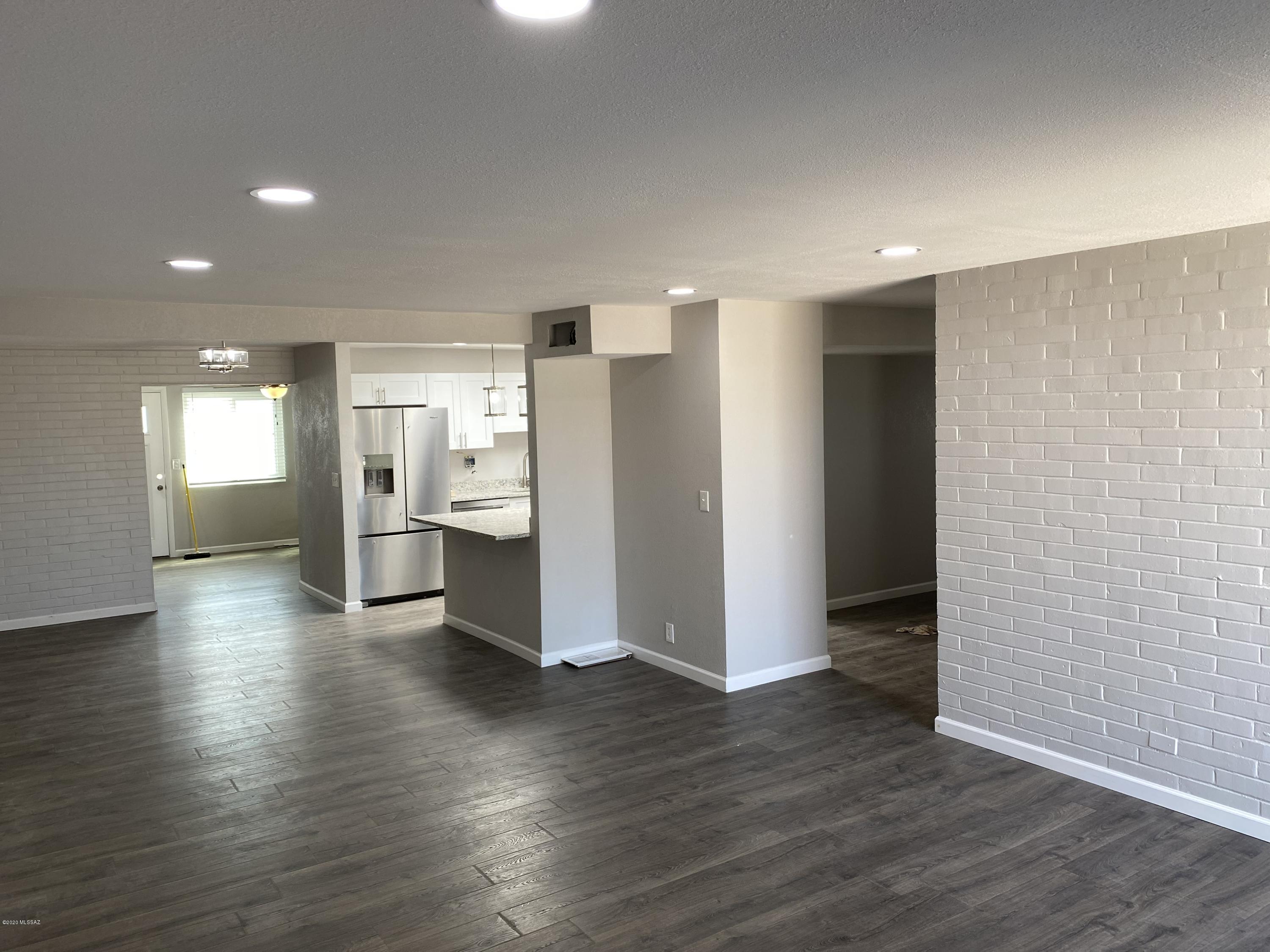 Palm Ridge Terrace Condo - Residential