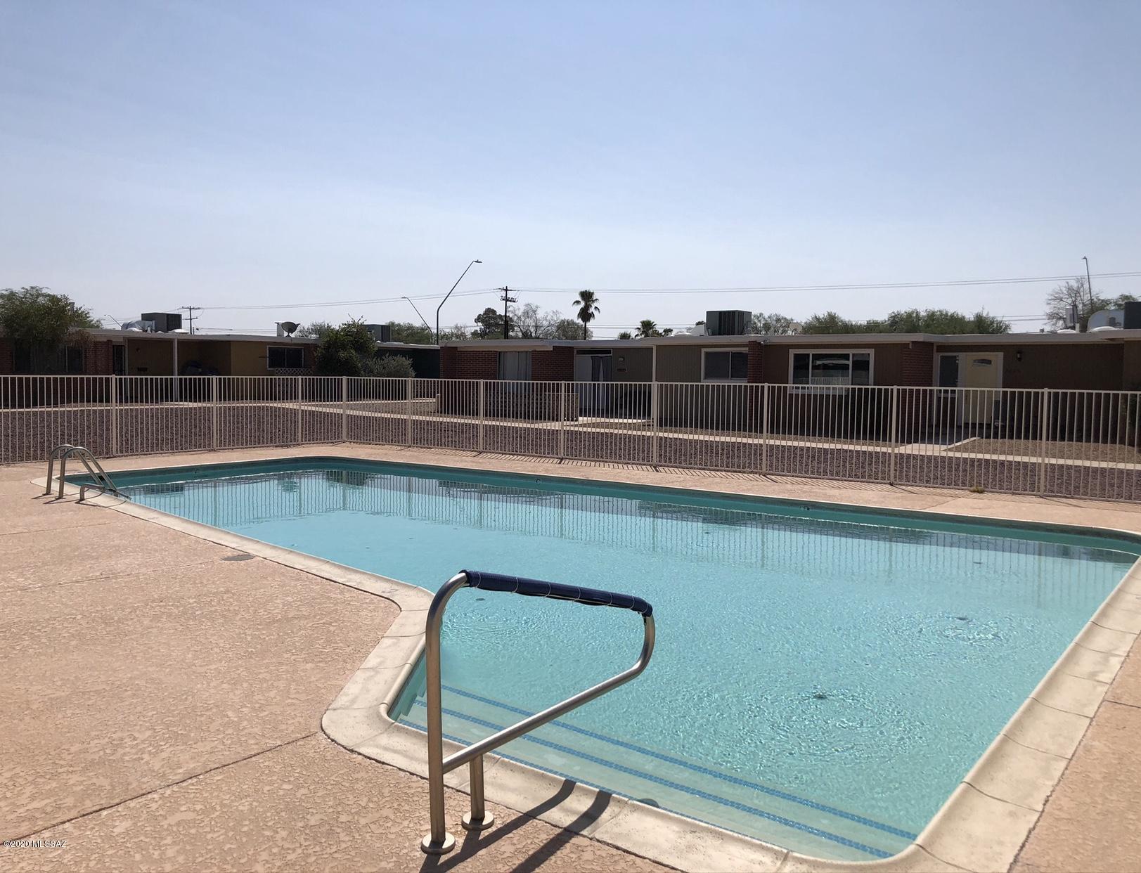 Palm Ridge Terrace Condo - Residential